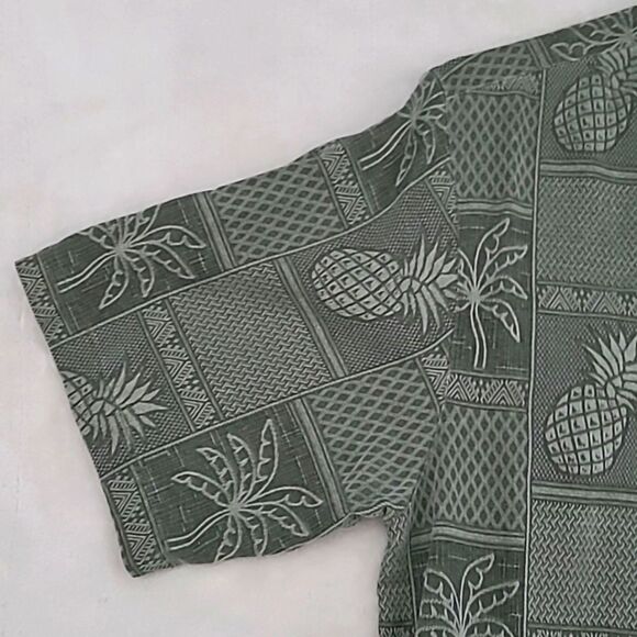 Bermuda Bay Men's Medium Silk Shirt Button Down Short Sleeve Green Tropical - Picture 6 of 16